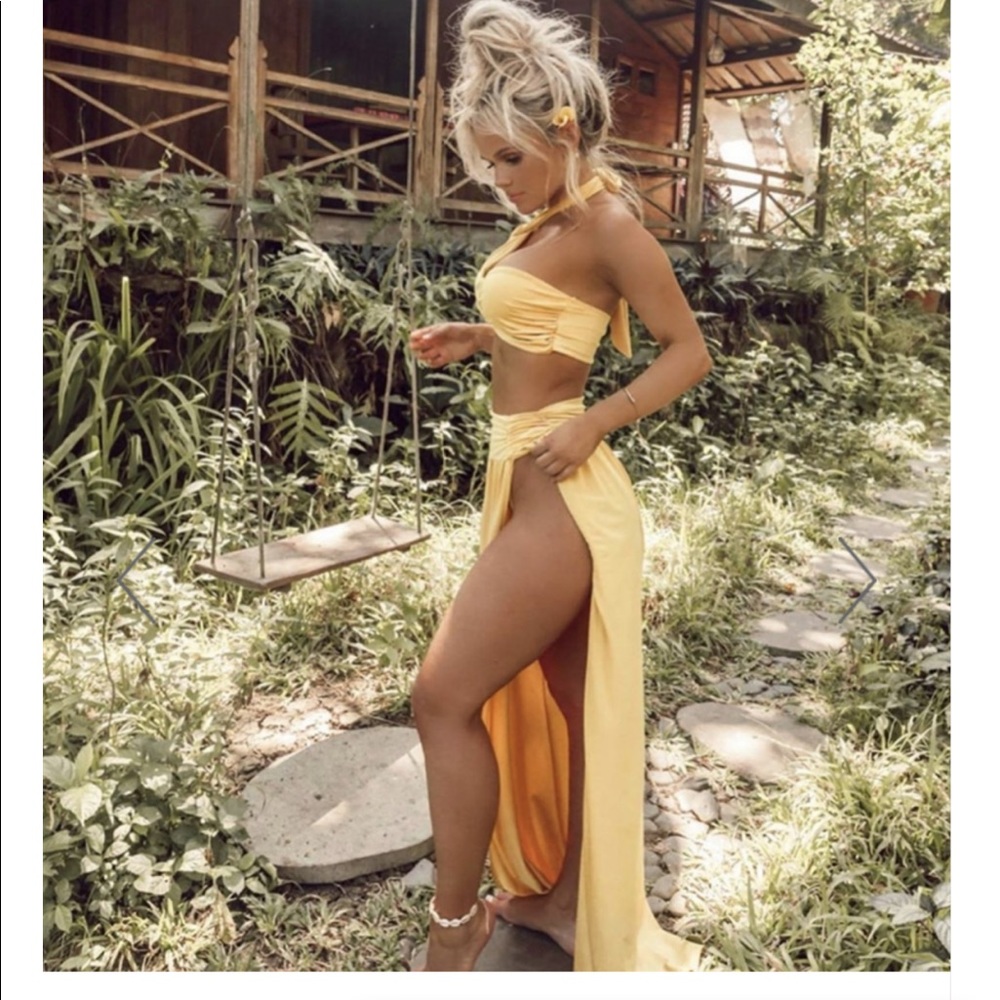 Two Piece Set